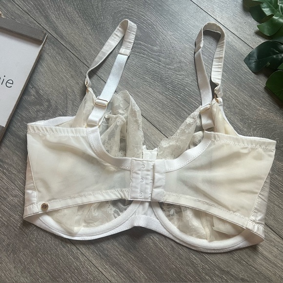 Katherine Hamilton Sophia balconette white lace bra with silk quarter cups 32K - Picture 6 of 9